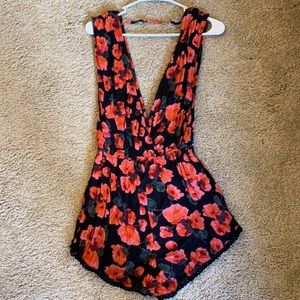 Floral VNeck Romper